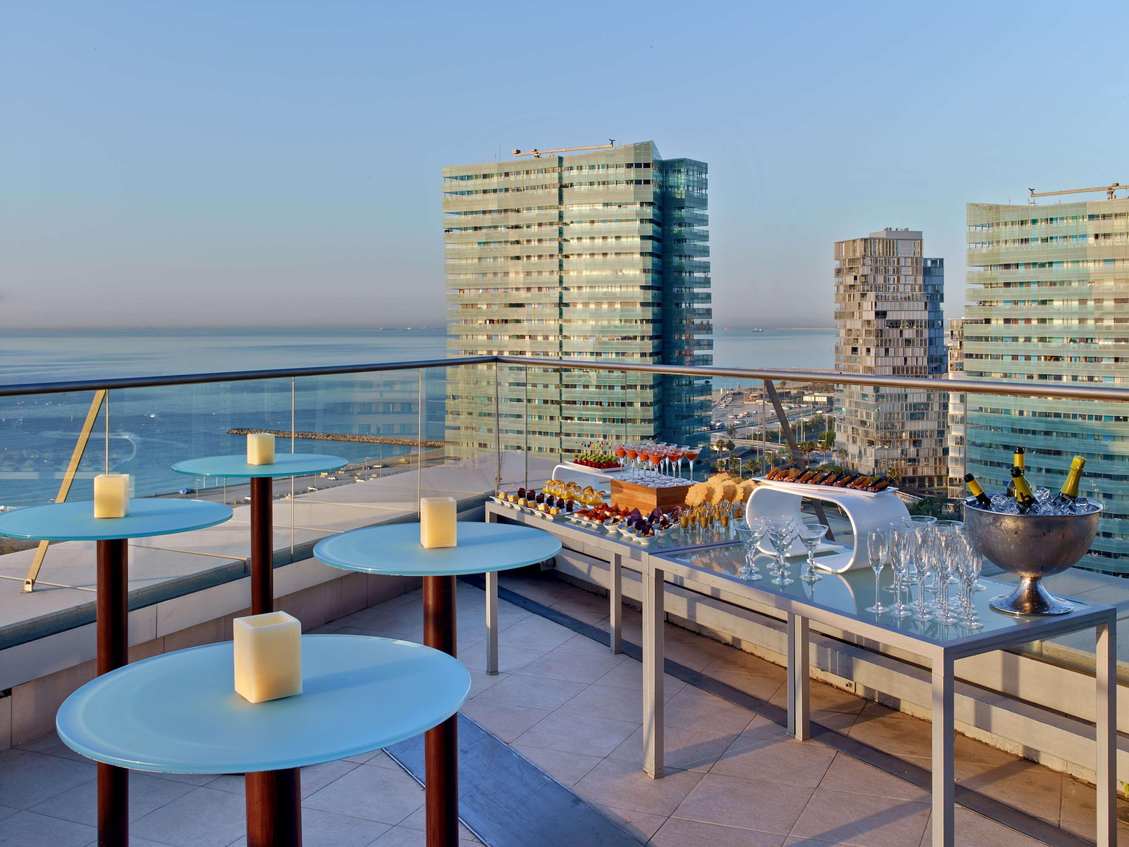 Hilton Diagonal Mar Barcelona Otel Dış mekan fotoğraf